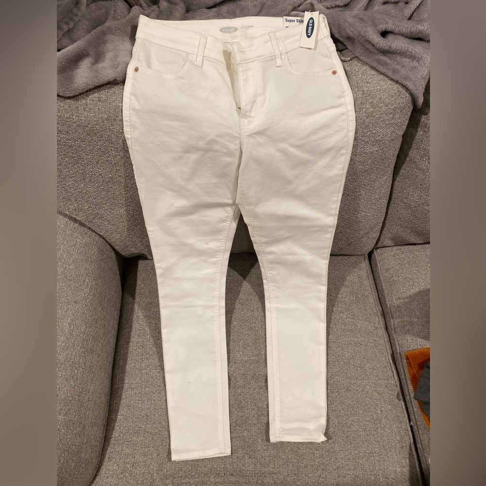 White old navy skinny jeans